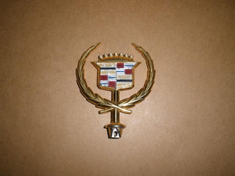 1980 s 1990 s 86 - 91 cadillac gold hood ornament emblem