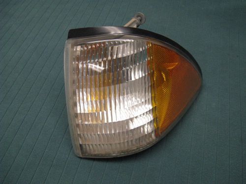 1987 1988 1989 1990 1991 1992 1993 ford mustang lx gt cobra side marker light lh