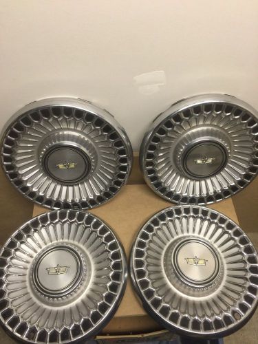 Chevrolet caprice hubcaps hub cap set of 4 15&#034; 1977-79 3085a