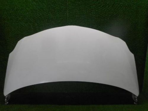 Toyota belta 2006 hood [7010500]