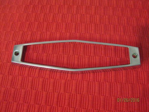 1961-63 lincoln bezel