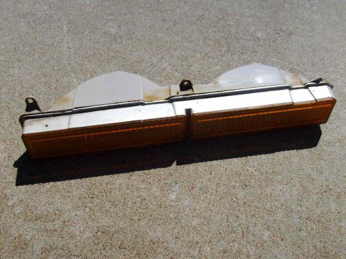 1976 1977 1978 1979 cadillac seville park light turn signal light left