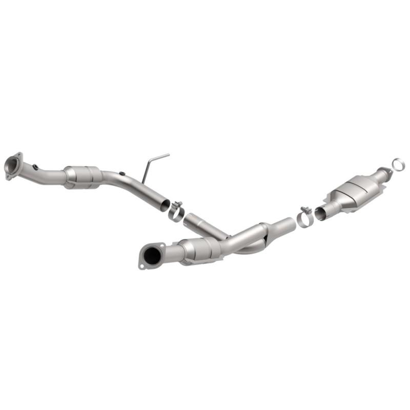 Magnaflow 458028 direct fit california catalytic converter