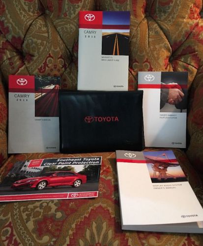 2013 toyota camry new oem owner manuals books full/ complete set