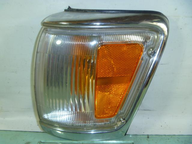 Genuine toyota 4runner 4 runner left parking light lamp turn signal 1992 1995 