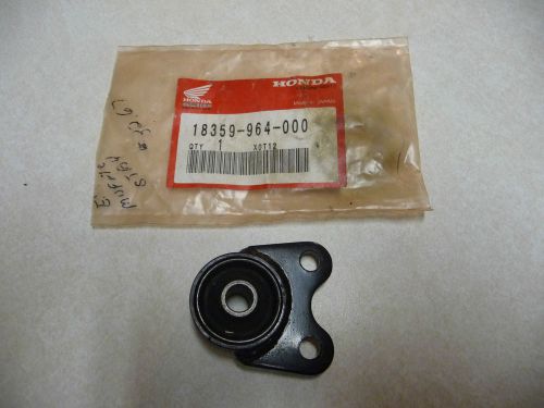 Honda 85 86 atc 250r muffler stay #18359-964-000  new nos!!!