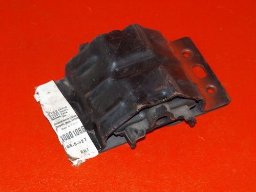 Nos new gm 1977-1980 buick oldsmobile pontiac motor mount 10001086 525613