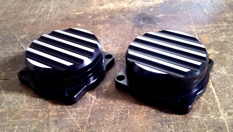 Triumph bonneville  aluminum carb tops , carburetors or injection -finned silver