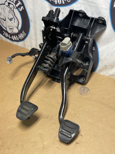 2015-17 ford mustang gt pedal box assembly- for mt82 198