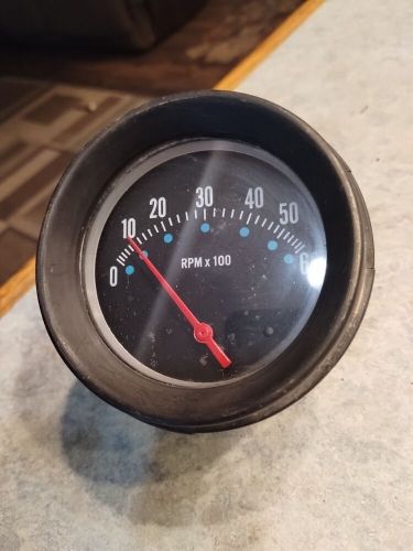 Marine tachometer pre-owned