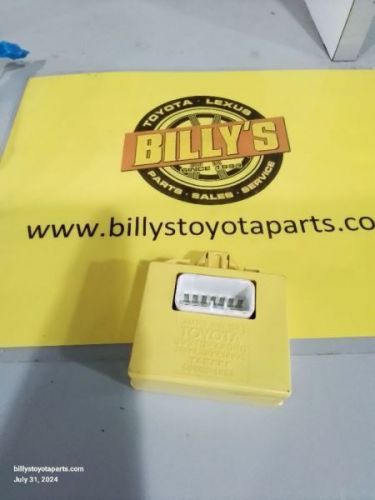 Camry     2001 relay electrical 114900