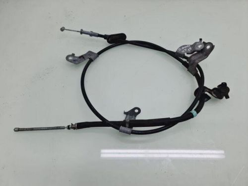 Subaru xv gp handbrake cable 1.60 petrol 84kw 2019 21320776-