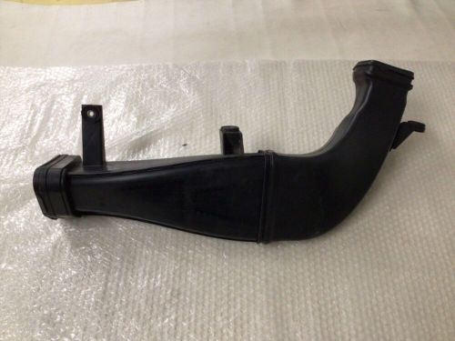 Audi r8 - 2008-2015 - engine air intake tube duct 4.2 5.2 - 420129927