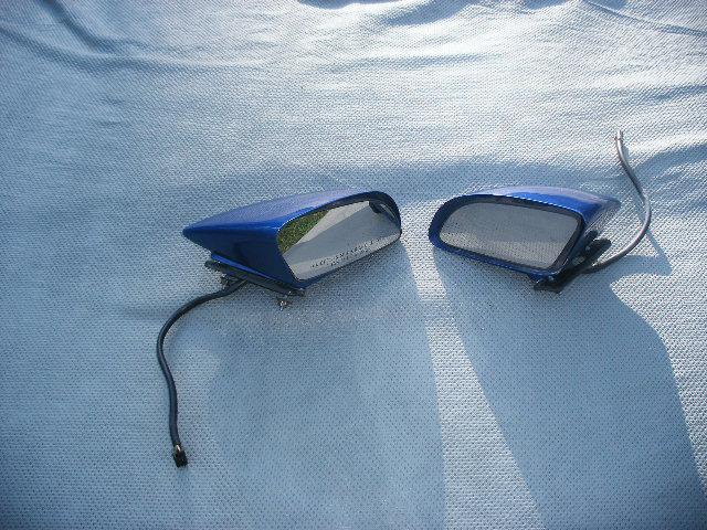 82-92 camaro firbird driver and passanger side power door mirrors very nice