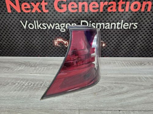 2008 - 2010 volkswagen golf city left driver rear outer body tail light lamp