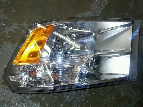 2010-2012 dodge ram-1500 oem headlight passenger side