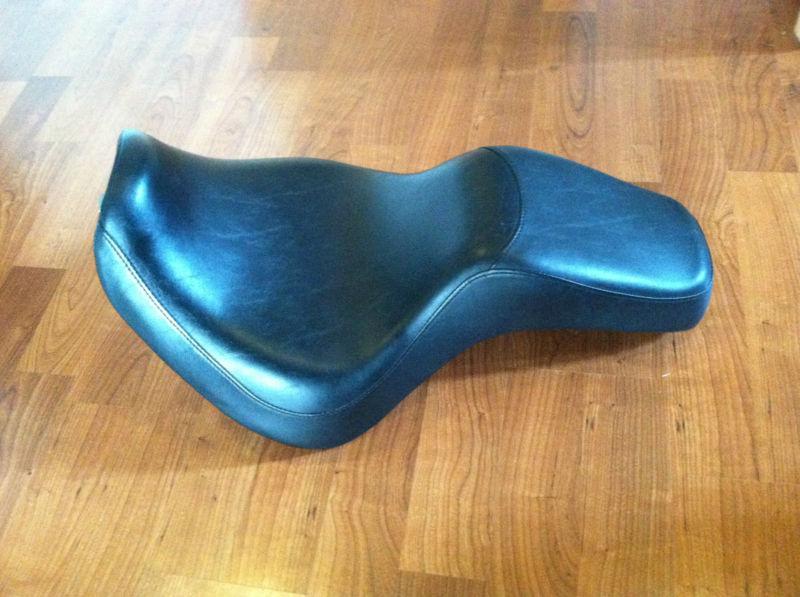 Harley davidson seat softail stock oem fat boy night train flst two-up deuce