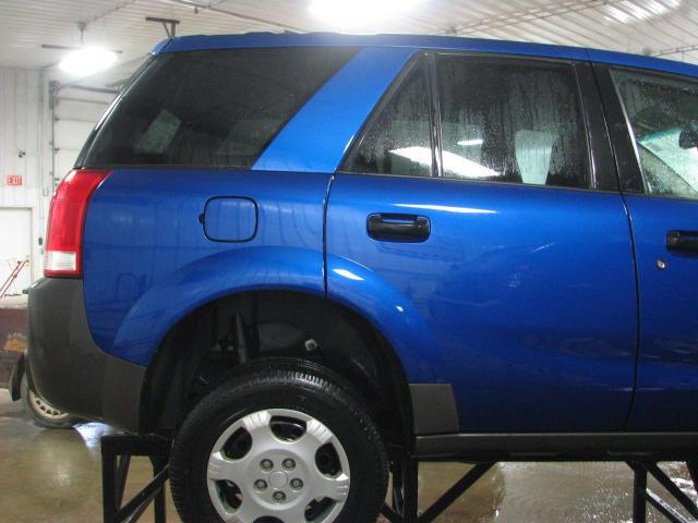 2004 saturn vue 96196 miles front door left