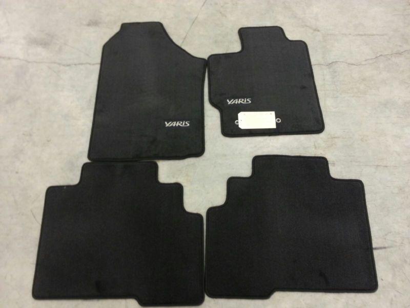 2009-2011 toyota yaris 4pc carpet floor mats