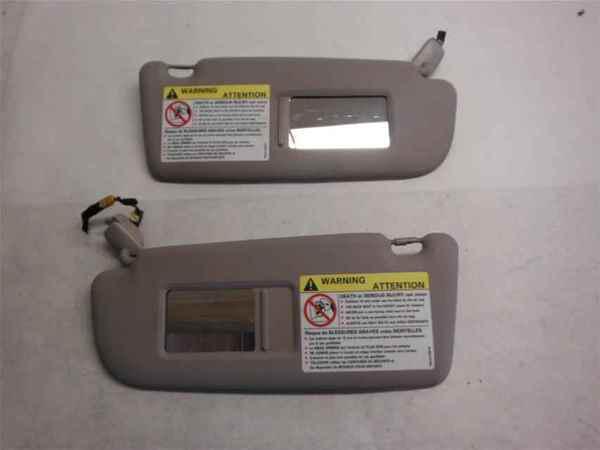 Audi a4 s4 oem pair of sun visors w/ homelink lkq