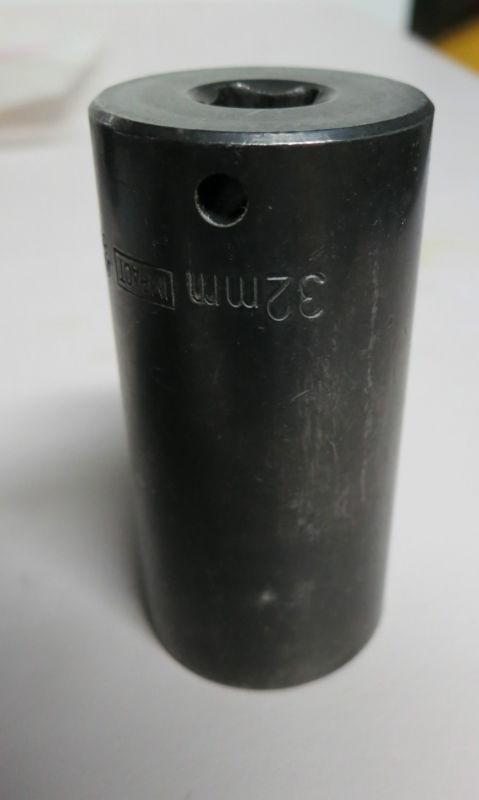 Master force 32 mm deep impact socket 6 point # 35332 made in usa 