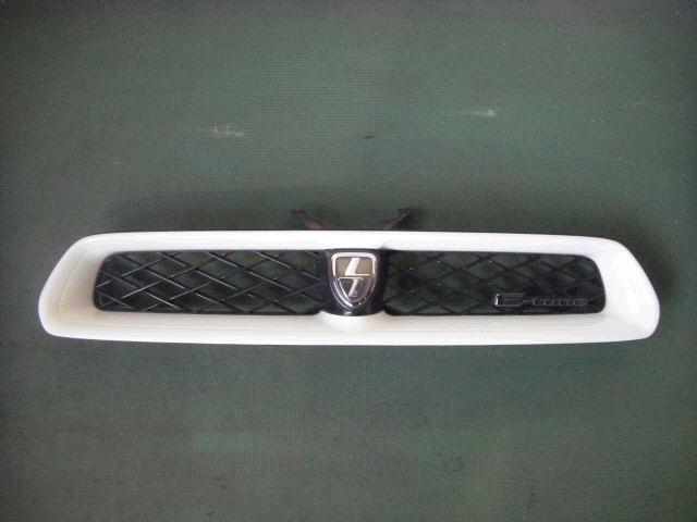 Subaru legacy b4 bh5 e-tune black emblem white front grille oem jdm