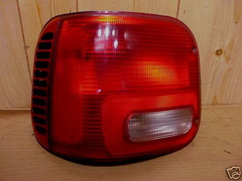 Dodge van 1994 1995 1996 1997 1998 1999 2000 2001 2002 2003 tail light driver