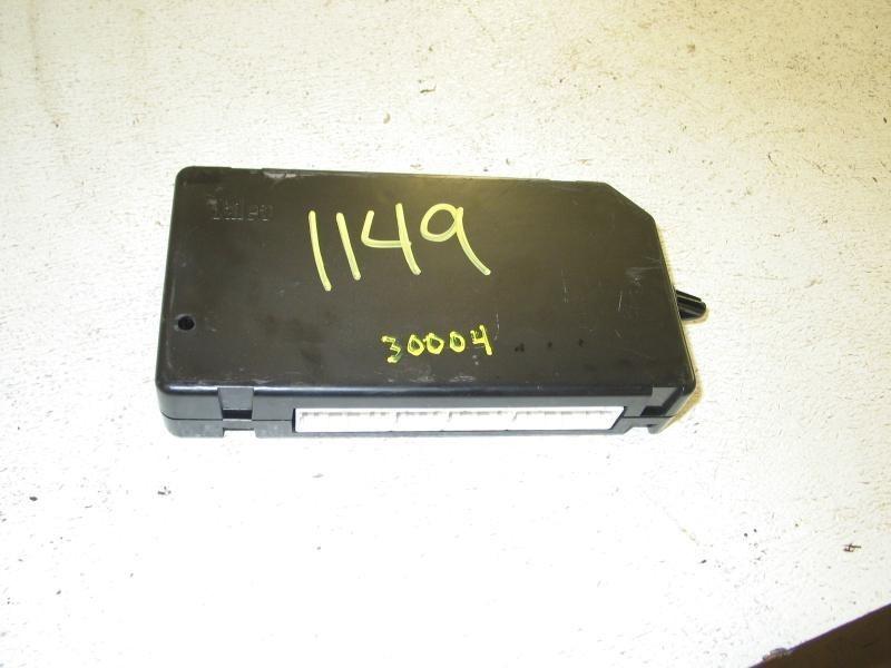 01 02 03 04 land rover discovery body control module ywc 000310 a0010 30004
