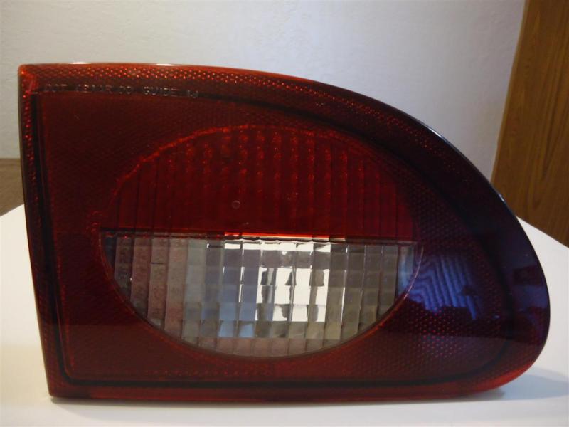 2000 - 2002 chevrolet cavalier oem lh left rear brake tail light made in usa 