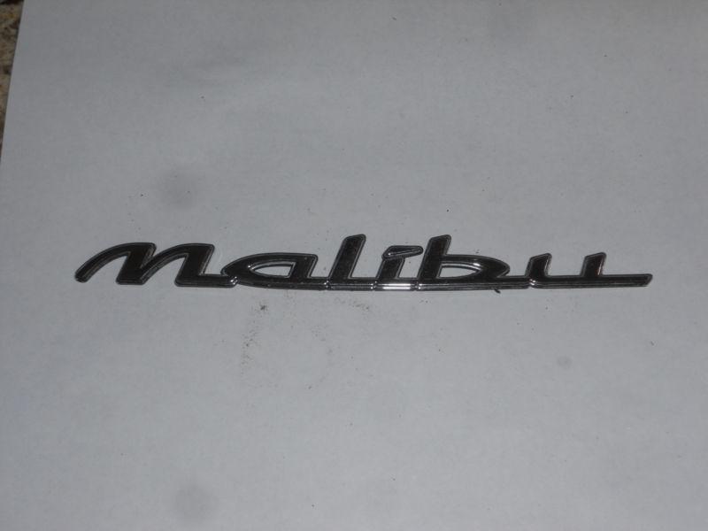 1997 - 2003 chevrolet malibu chrome trunk emblem oem