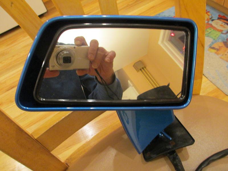 Nos 2006 2007 2008 2009  cadillac  xlr lh mirror 