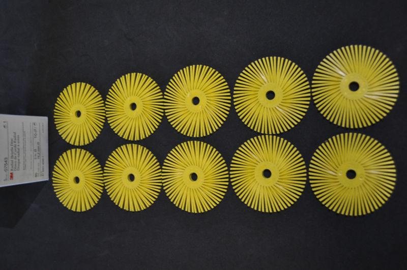 Scotch-brite radial bristle disc 3 inch 80 grit 07543 medium yellow made in usal