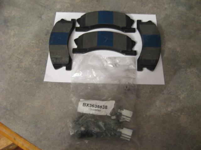 Bendix mkd945  disc brake pads  not in original box  free priority shipping