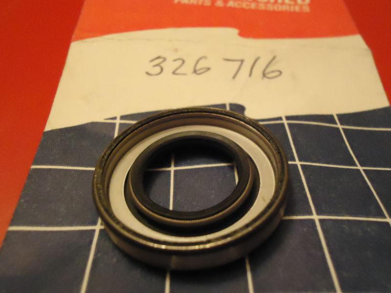 Johnson evinrude omc outboard seal assy 326716