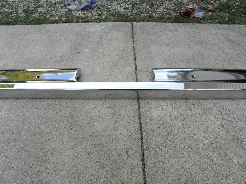 Nos 1967 - 1972 chevy gmc truck bumper rear steel chrome  3885614 oem