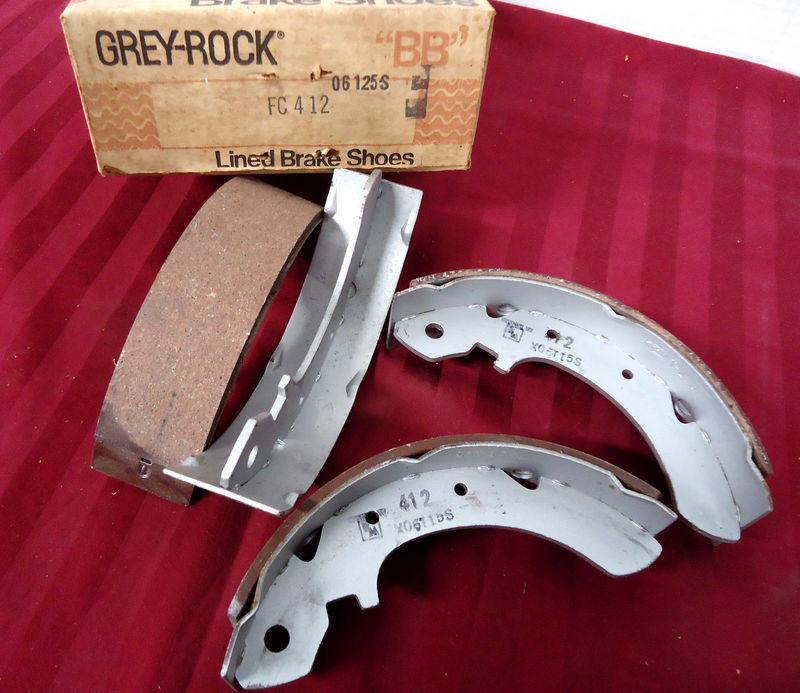 1968-72 toyota truck grey rock brake shoes 