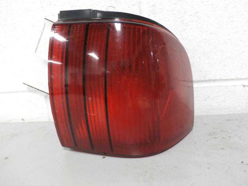 91-93 mercury cougar passenger side tail light