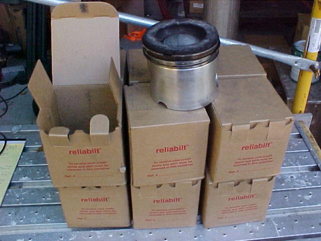 12 detroit diesel series 60 piston and skirt  core only