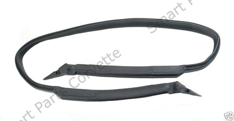 84 85 86 87 88 89 90 91 92 93 94 95 96 corvette coupe rear roof weatherstrip!