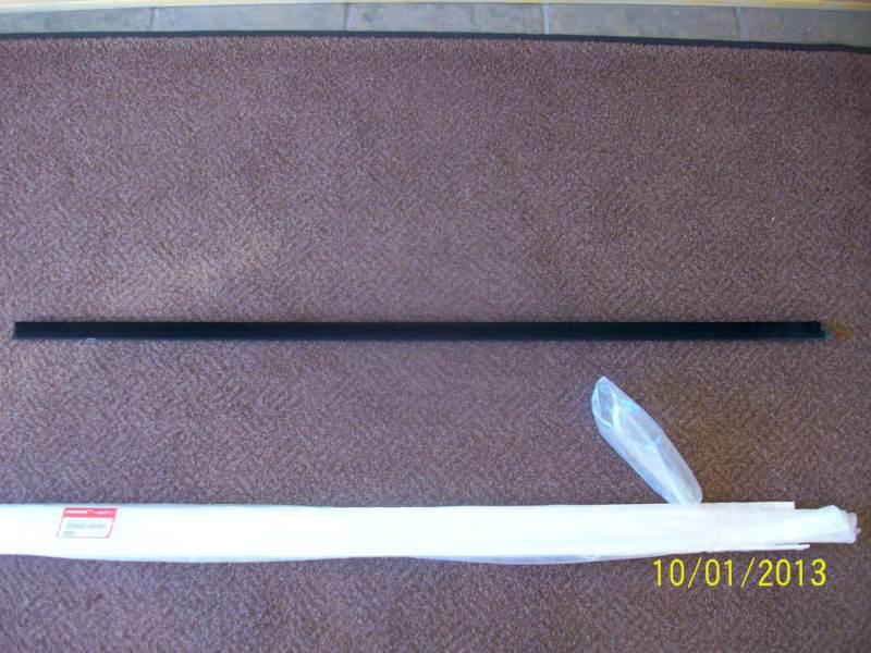 Left front molding 2011 honda civic #72450-sva-a01za