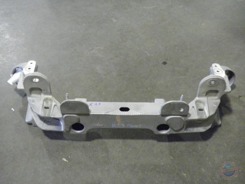 Suspension crossmember crown victoria 770606 06 07 08 09 10 11