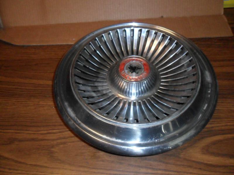 1966 buick wildcat single original hubcap drivers quality