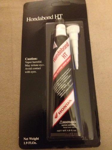 New in package honda bond ht 1.9 fl.oz