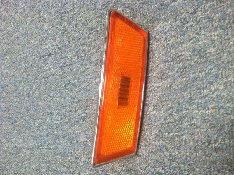 1970-72 corvette **nos** rh front marker light housing abmer. #3973640