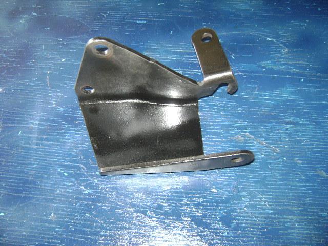 Chevrolet 454 power steering cradle bracket