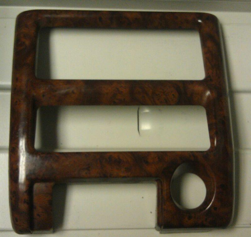 94-97 chrysler concord lhs ac/radio bezel wood grain