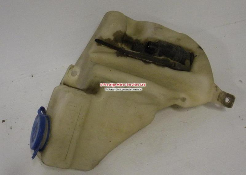 Audi a4 b5 washer bottle with pump no hlw 8d0955453c