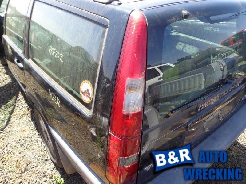 Left taillight for 98 99 00 volvo v70 ~ sw lower 4781320