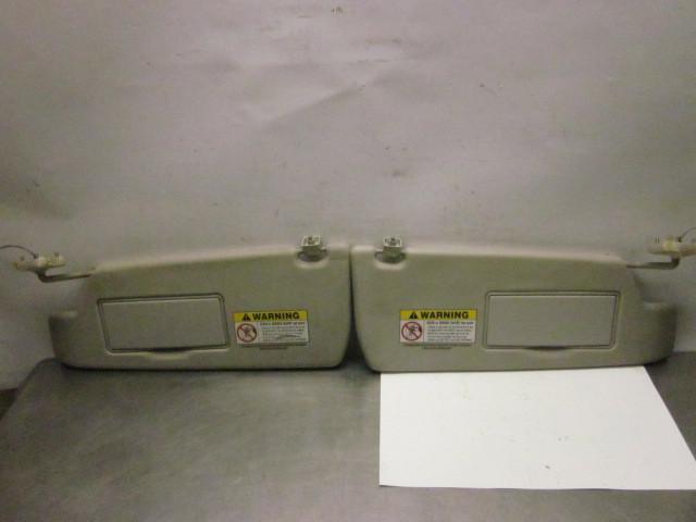 99 00 01 02 03 04 land rover discovery 2 ii sun visor sunvisor visors pair oem 