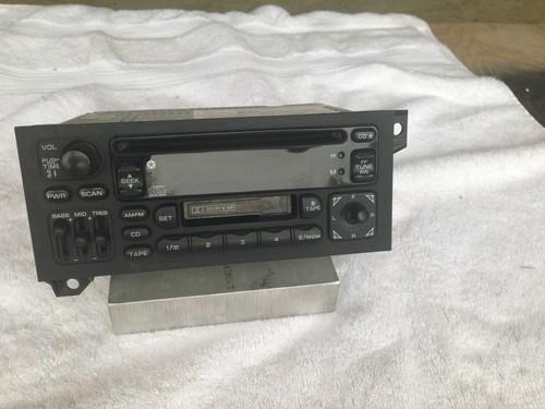 98 99 00 2000 dodge durango chrysler jeep radio cd player tape deck am/fm sterio
